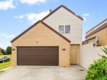 18 Clomell Drive, Flat Bush, Auckland