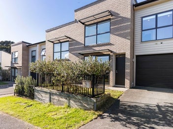51 Matairangi Avenue, Totara Heights, Auckland