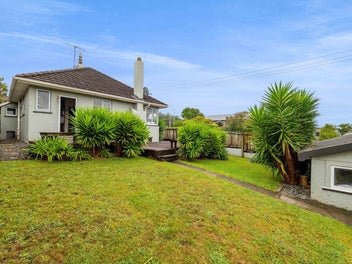 79 Mangorei Road, Strandon, New Plymouth