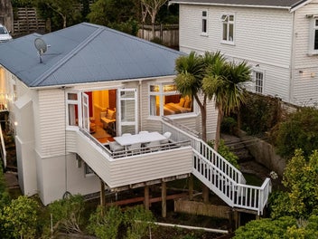 82 Mortimer Terrace, Brooklyn, Wellington