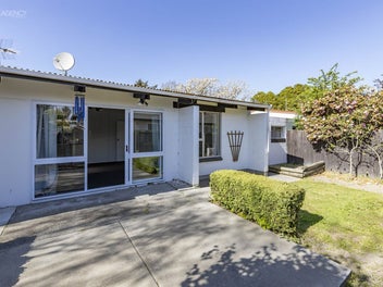 2/40A Bounty Street, Bryndwr, Christchurch