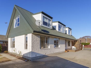 33 Gibson Drive, Hornby, Christchurch