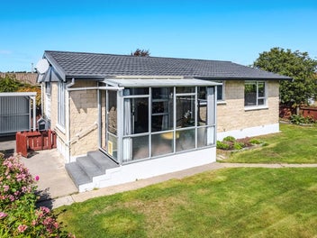 8A Walbrook Crescent, Oamaru North, Oamaru