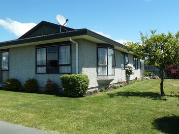 404 Park Road South, Akina, Hastings