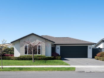 8 Rotoiti Way, Poraiti, Napier