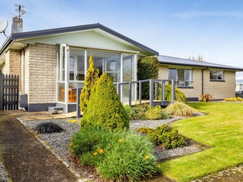 26 Oberon Street, Stratford