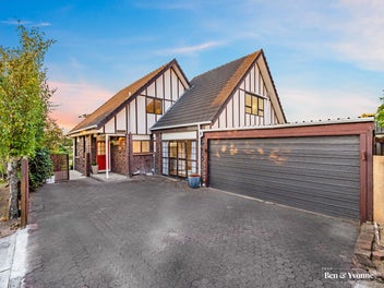 2/20 Kentigern Close, Pakuranga, Auckland