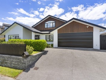 6 Nola Dawn Avenue, Papakura