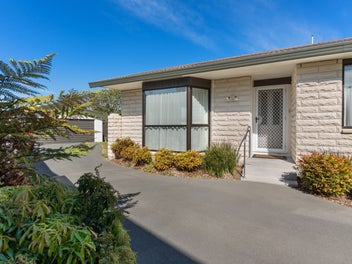86 Royal Park Drive, Parklands, Christchurch