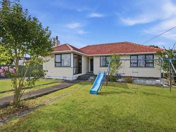 13 Ellen Street, Manurewa East, Auckland