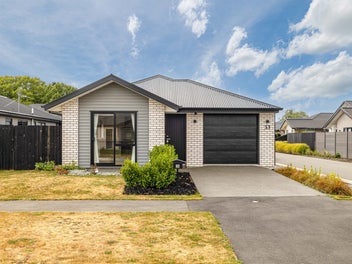 33 Miromiro Street, Broomfield, Christchurch