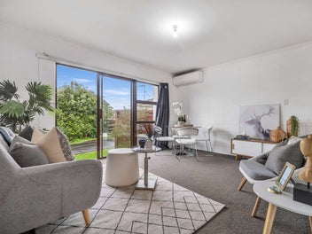 2/32 Domain Street, Waiuku, Waiuku
