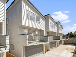 7B Waddell Avenue, Point England, Auckland