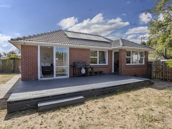 170 Shortland Street, Aranui, Christchurch