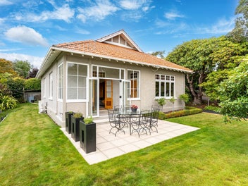9 Picardy Street, Maryhill, Dunedin