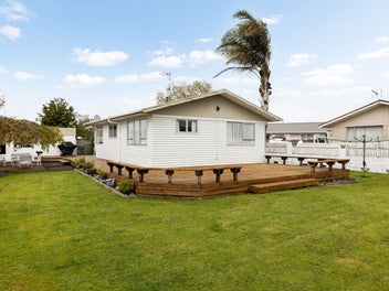 36 Dalton Crescent, Dinsdale, Hamilton