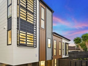 1664E Great North Road, Avondale, Auckland