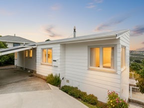 5 Trinidad Crescent, Grenada Village, Wellington