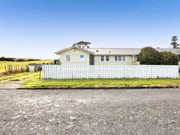 12 Edinburgh Street, Patea, Patea