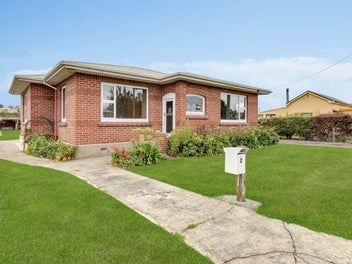 8 Redmond Street, Gore, Gore
