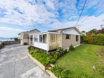 1/571 Mahurangi East Road, Algies Bay, Auckland
