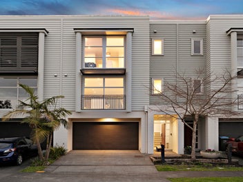 121 Barbarich Drive, Stonefields, Auckland