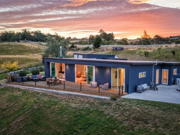 12 Tiro Kina Road, Tasman