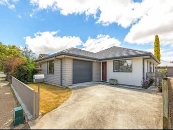 39 Shamrock Street, Takaro, Palmerston North