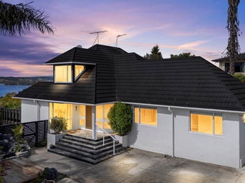 115 Litten Road, Cockle Bay, Auckland