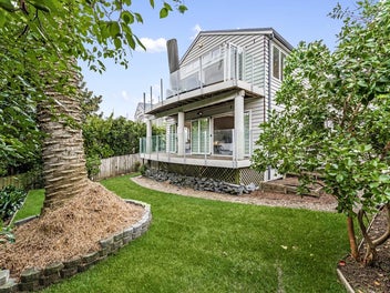 28F Abbotts Way, Remuera, Auckland