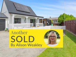 2/24 Leven Lane, Totara Heights, Auckland