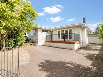 16 Koru Street, Mangere Bridge, Auckland