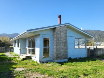 24 Ward Street, Cobden, Greymouth