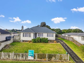 90 Manuka Street, Castlecliff, Whanganui