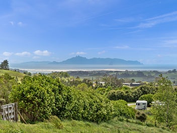 260C Staniforth Road, Kaiwaka
