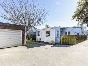 8 Bass Street, Woolston, Christchurch