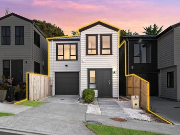 5 Puhakehake Place, Flat Bush, Auckland