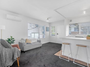 3/7 Begbie Place, Sandringham, Auckland