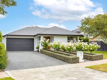 4 Richard Seddon Drive, Northwood, Christchurch