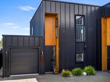 4/12 HUME STREET, Sydenham, Christchurch