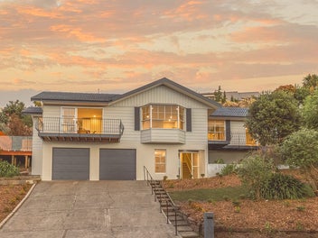 21 Woodside Common, Westmorland, Christchurch
