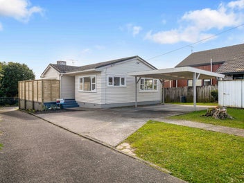 1/66 Coronation Road, Hillcrest, Auckland