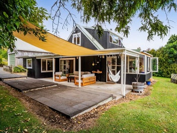 150 Surrey Hill Road, Kaitake, New Plymouth