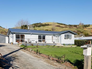 25 Lyell Road, Outer Kaiti, Gisborne