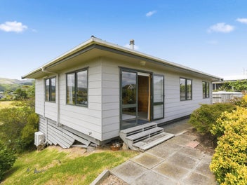 130 Renown Road, Raumati South, Paraparaumu