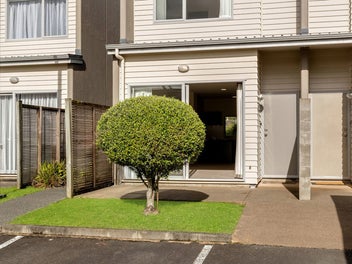 4/7 Kelvin Hart Drive, East Tamaki, Auckland
