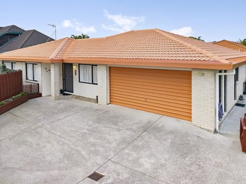 2/16 Travers Place, Northpark, Auckland