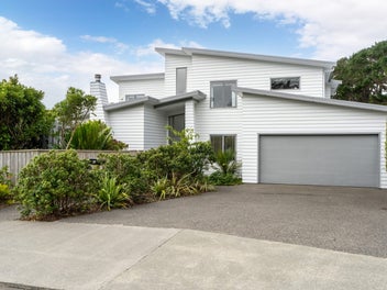39 Winsley Terrace, Churton Park, Wellington