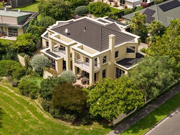 20 Chateau Drive, Burnside, Christchurch