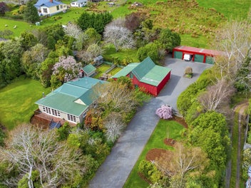 4498 Christchurch Akaroa Road, Little River, Little River